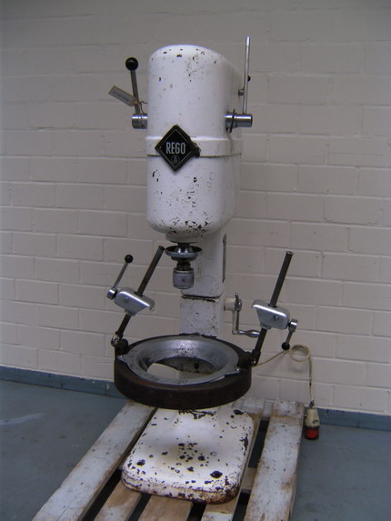 Anschlagmaschine, Fabr. Rego, Type S 32, 30 l